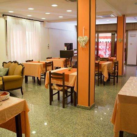 Albergo Felice Sottomarina Exterior foto