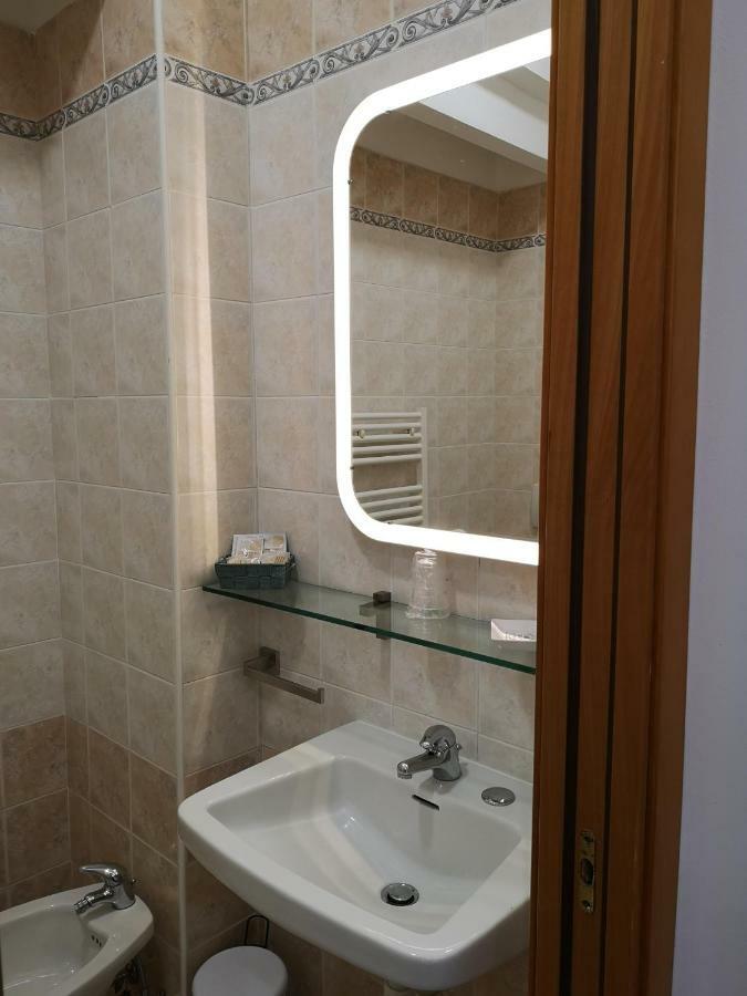 Albergo Felice Sottomarina Exterior foto